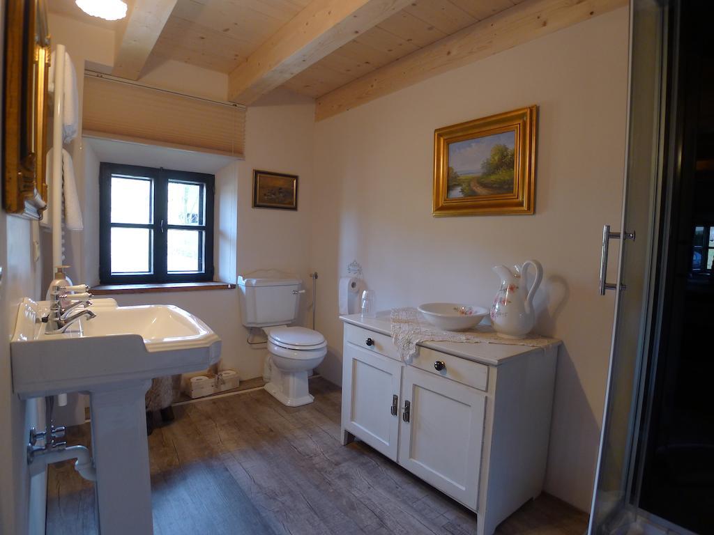 Heuholzmuehle Privatzimmer Elixhausen Стая снимка